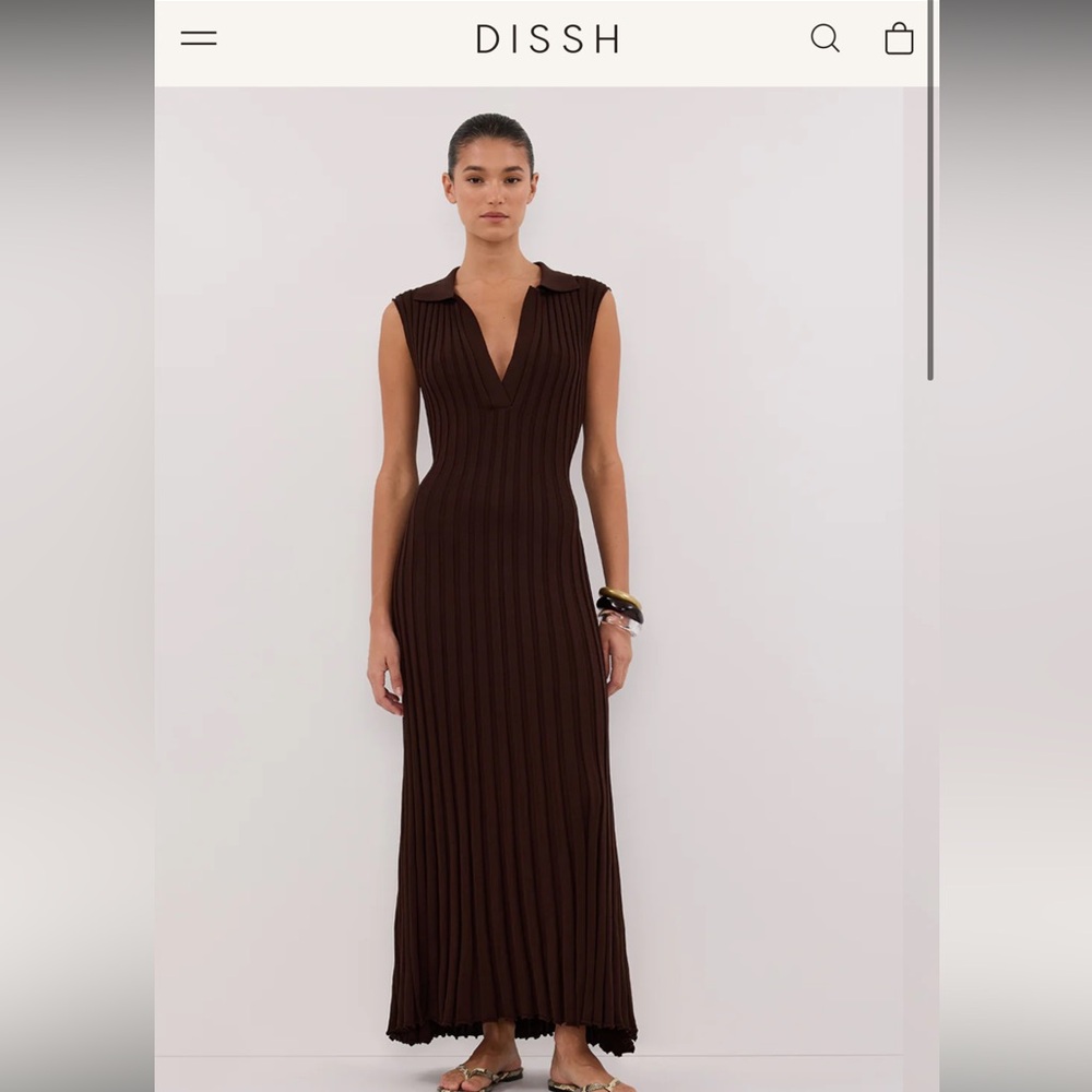 DISSH Hal NWT Chocolate Brown Ribbed V-Neck Maxi Dress